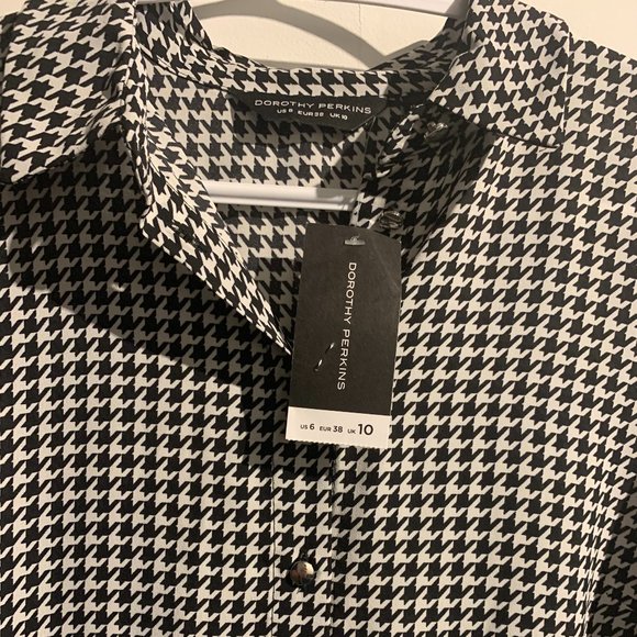 Dorothy Perkins Button Up in Houndstooth - Picture 6 of 7